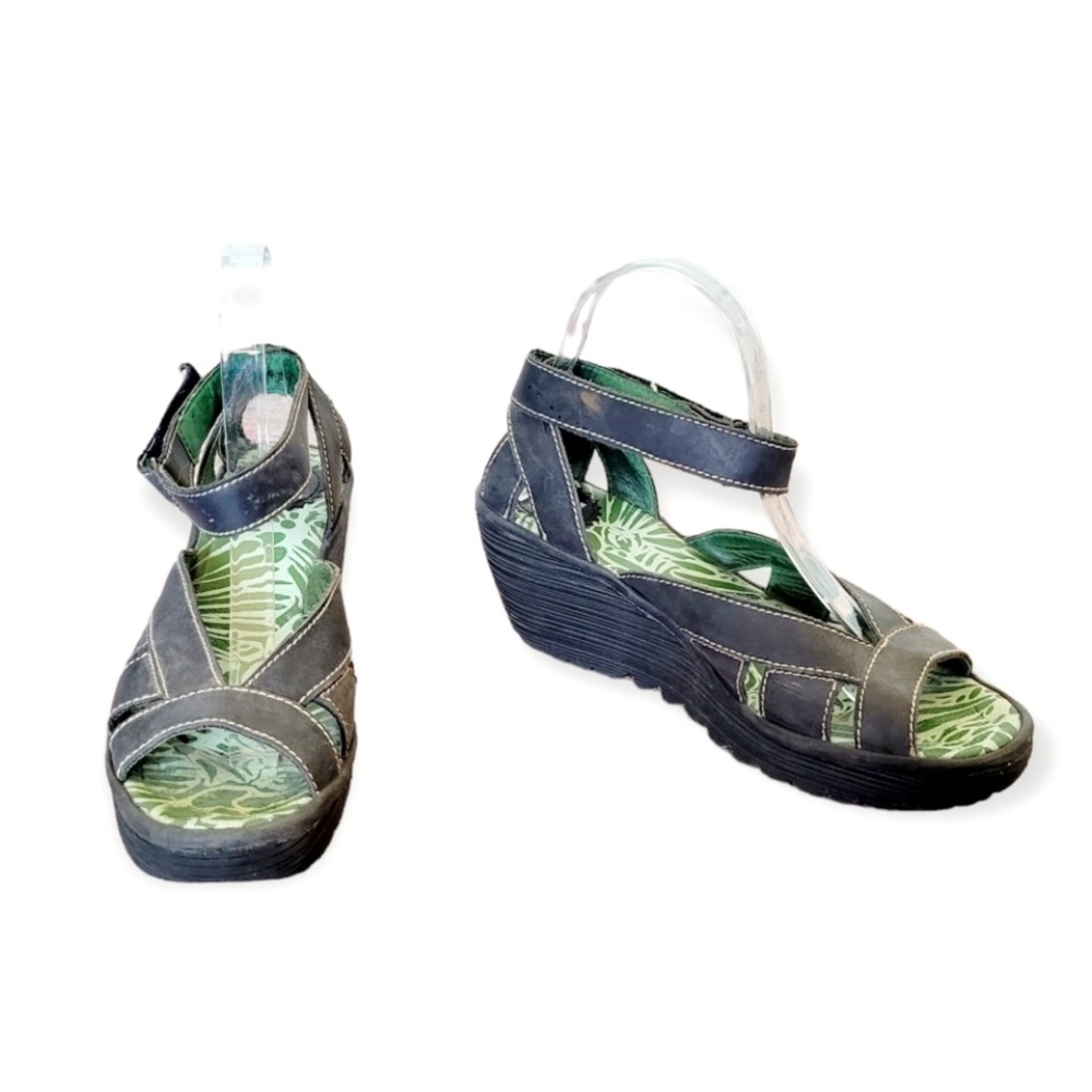 FLY LONDON Yisa Gray Strappy Wedge Sandal - 41/10 - Picture 2 of 12
